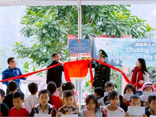 Thiện nguyện "Đông ấm Si ma cai - hơi ấm yêu thương đến từ sinh viên Khoa Điện và Khoa Điện tử