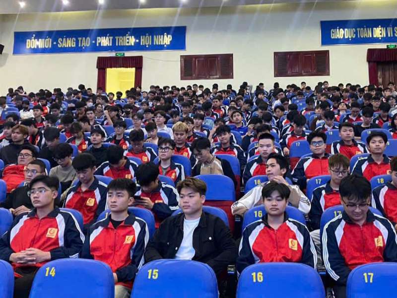 Cố vấn học tập cho sinh viên khóa 19 – Định hướng học tập hiệu quả