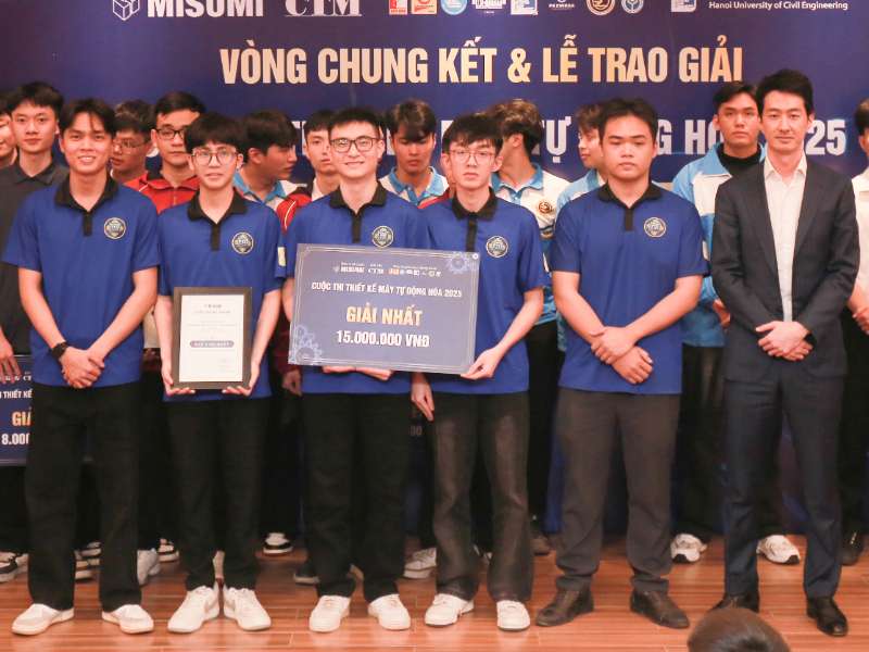 FEE-Team Trường Điện – Điện tử xuất sắc giành giải Nhất cuộc thi Thiết kế Máy tự động hóa 2025