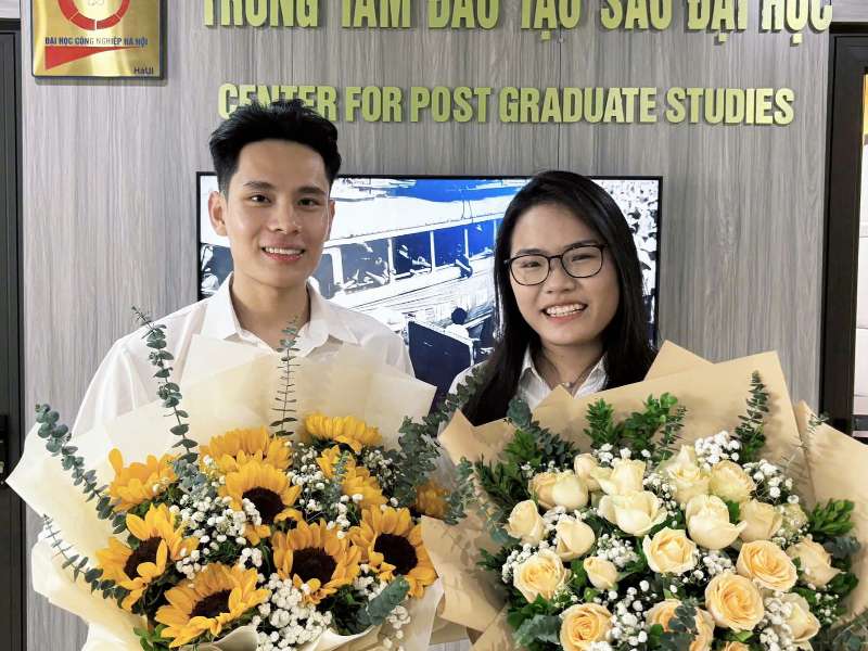 Hai học viên cao học ngành Kỹ thuật điện bảo vệ thành công Đề án tốt nghiệp Thạc sĩ với điểm số xuất sắc