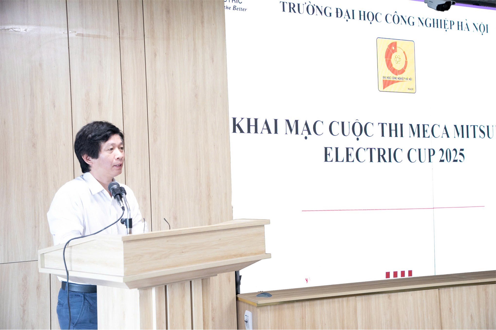 Cuộc thi MeCa 2025 cấp trường: Sân chơi trí tuệ cho sinh viên kỹ thuật Trường Đại học Công nghiệp Hà Nội