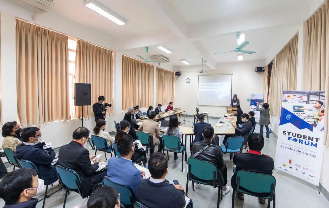 Thông báo về việc tổ chức Diễn đàn Sinh viên Nghiên cứu Khoa học năm 2025 (SF25) - Chủ đề: “Energy and Applications for NetZero”