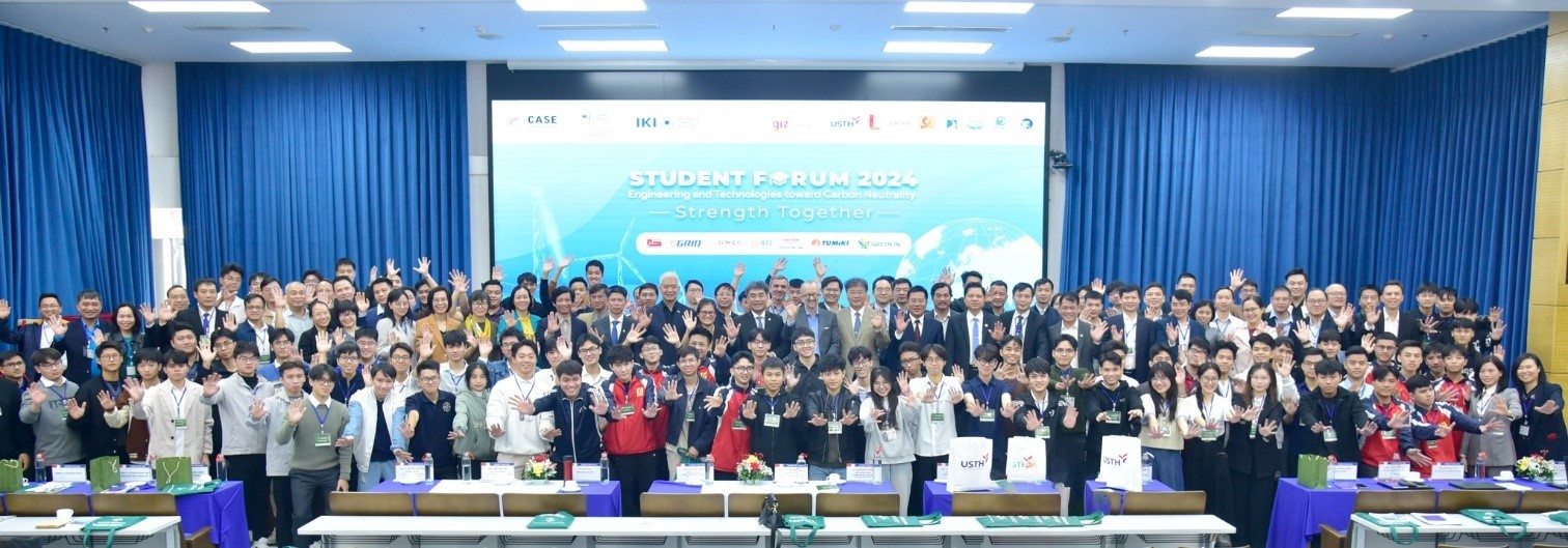Thông báo về việc tổ chức Diễn đàn Sinh viên Nghiên cứu Khoa học năm 2025 (SF25) - Chủ đề: “Energy and Applications for NetZero”
