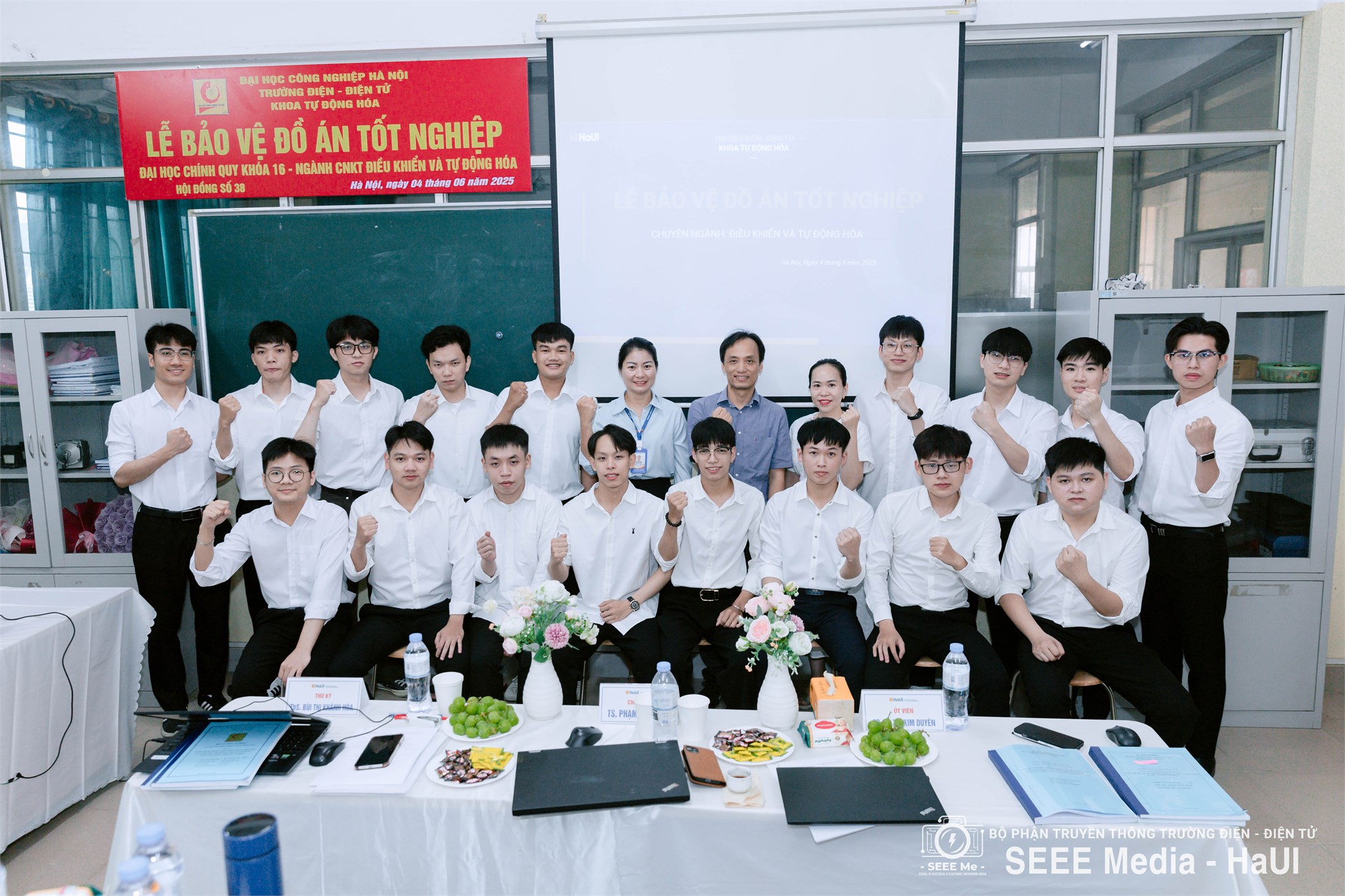 Sinh viên K16 – Trường Điện – Điện tử hoàn thành mùa bảo vệ đồ án tốt nghiệp đầy ấn tượng