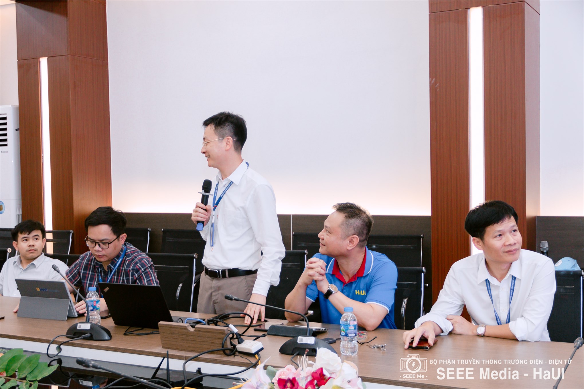 Chia sẻ kinh nghiệm và mở rộng hợp tác giữa Trường Đại học Sao Đỏ và Trường Điện – Điện tử