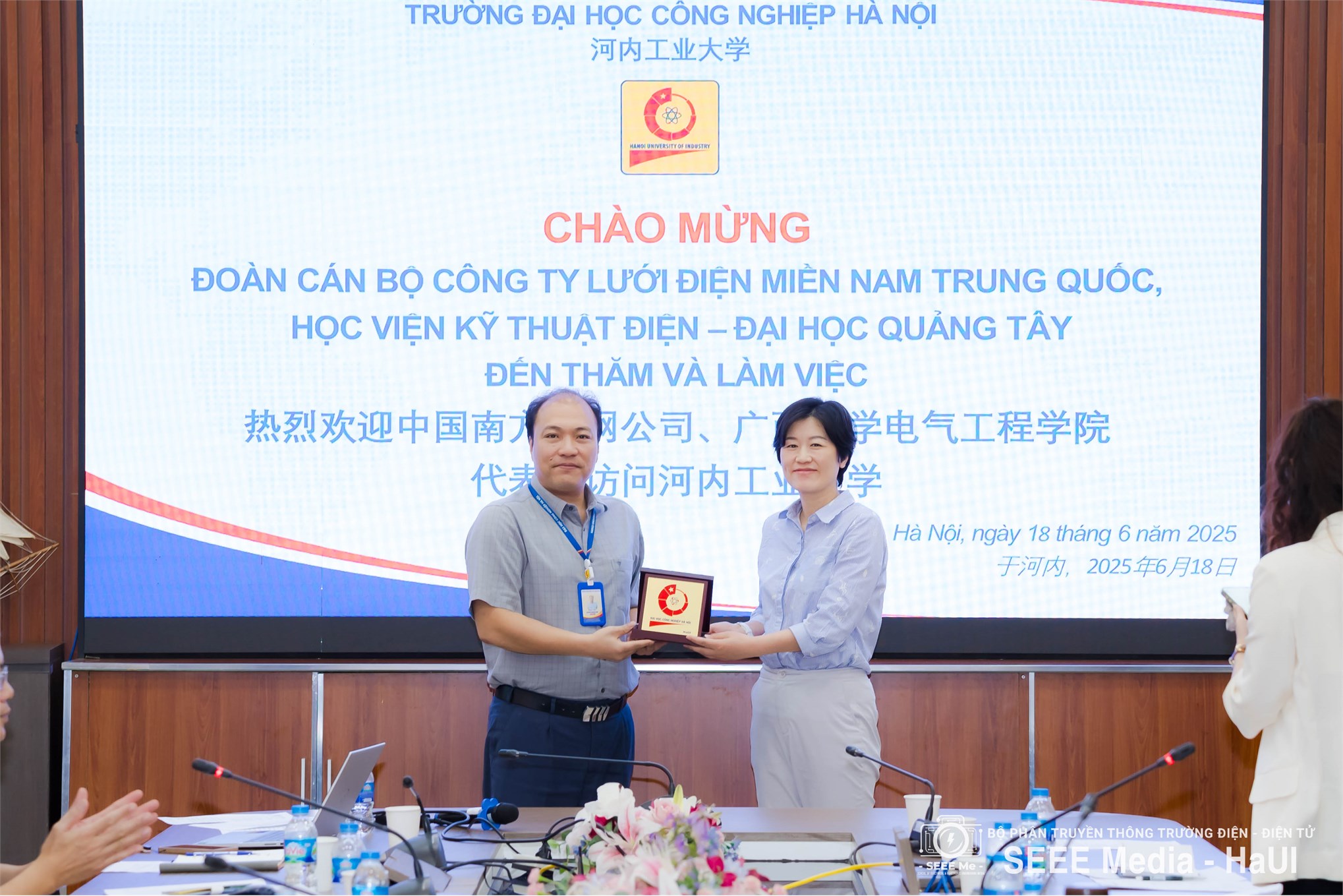 Tăng cường hợp tác quốc tế giữa Trường Điện – Điện tử và Đại học Quảng Tây, Trung Quốc