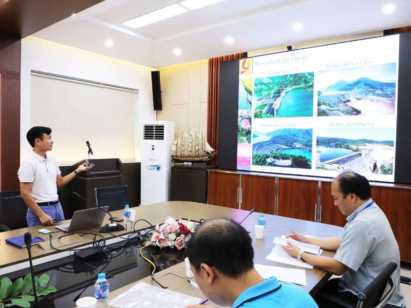 Nghiệm thu đề tài nghiên cứu khoa học cấp trường: “Nghiên cứu xây dựng mô hình dự báo biên độ giãn nở của đập hồ thủy điện sử dụng cảm biến môi trường và công nghệ học sâu”