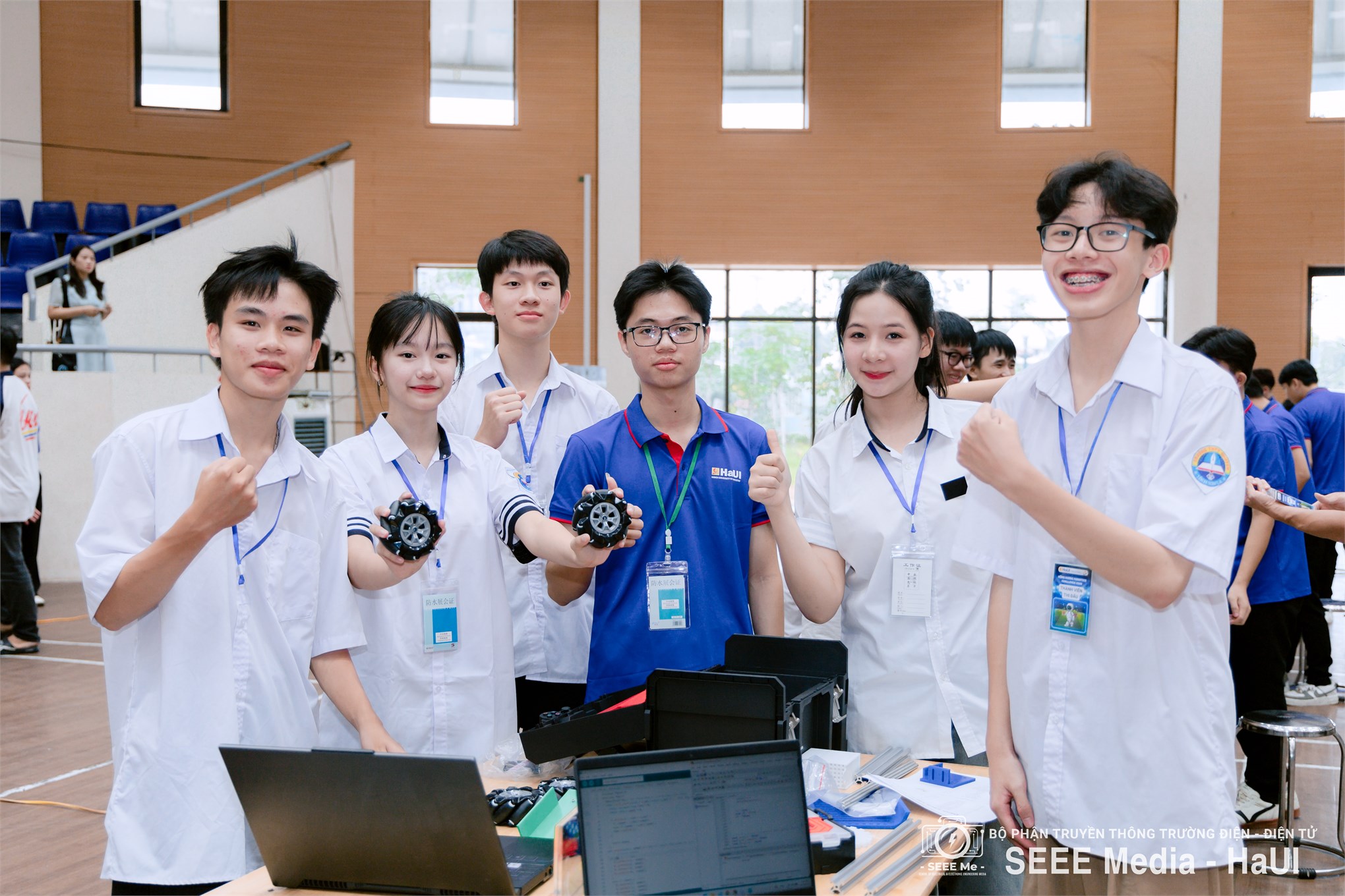 Hùng Vương Robotics Challenge 2025 – Trường Điện – Điện tử lan tỏa đam mê công nghệ và tư duy sáng tạo tới thế hệ trẻ