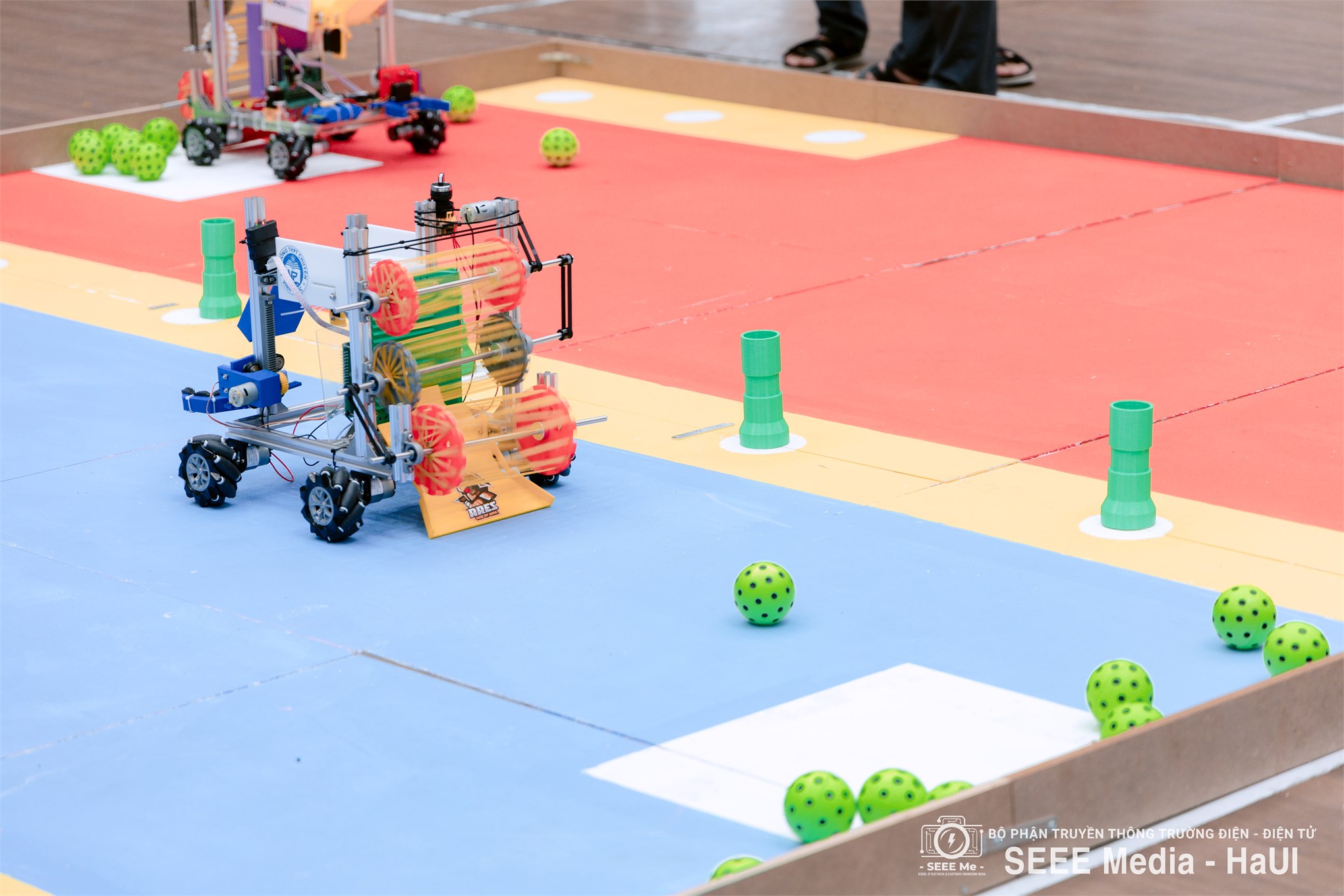 Hùng Vương Robotics Challenge 2025 – Trường Điện – Điện tử lan tỏa đam mê công nghệ và tư duy sáng tạo tới thế hệ trẻ