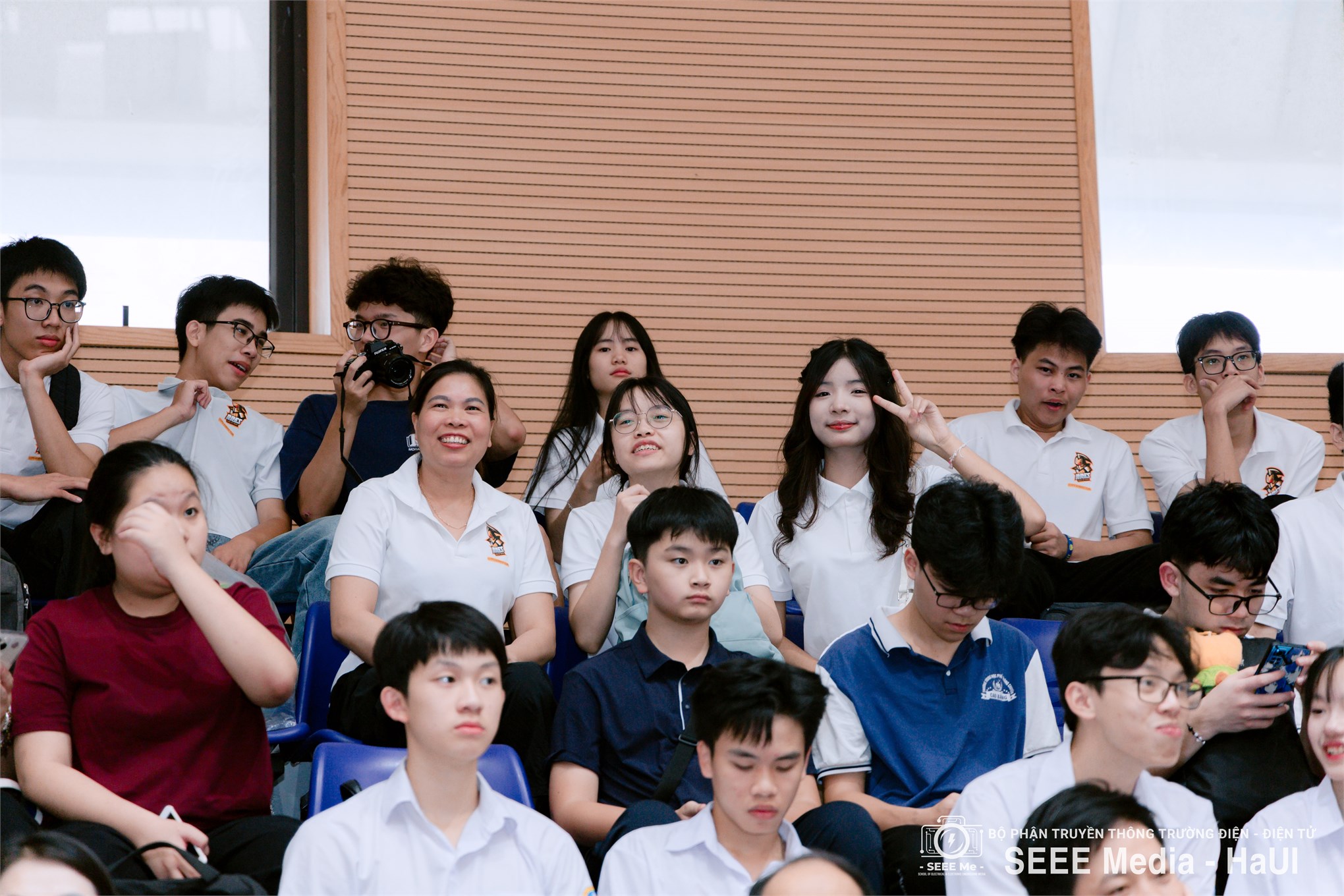 Hùng Vương Robotics Challenge 2025 – Trường Điện – Điện tử lan tỏa đam mê công nghệ và tư duy sáng tạo tới thế hệ trẻ