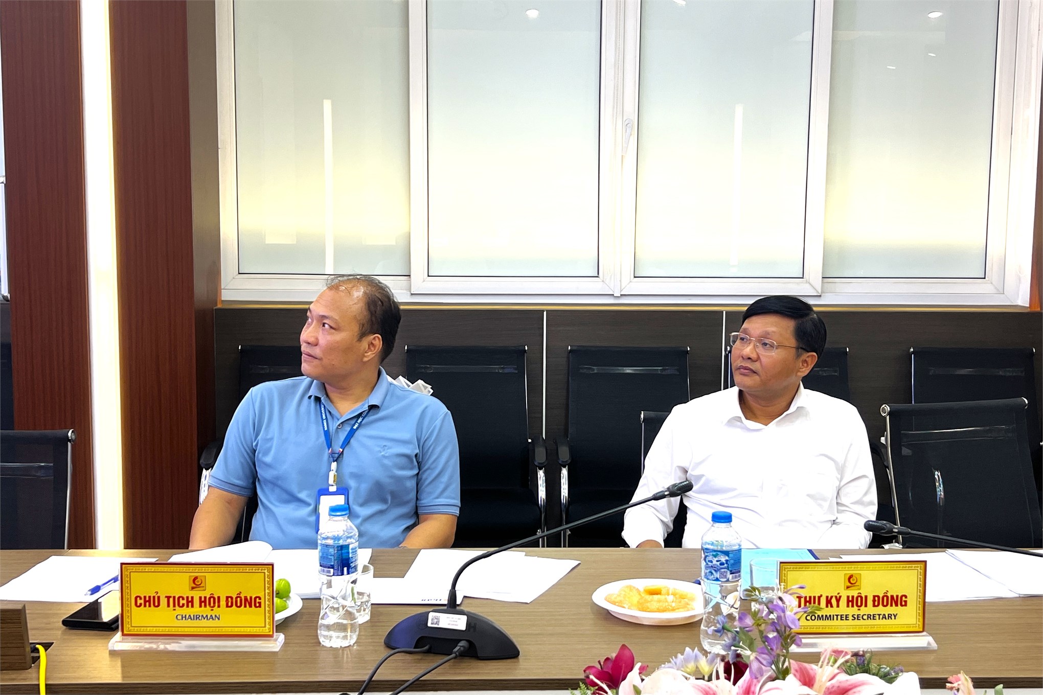 Bảo vệ thành công đề án tốt nghiệp thạc sĩ ngành Kỹ thuật Điện tử: Thiết kế cảm biến điện dung kiểm soát tốc độ vi bơm tiêm truyền ứng dụng trong y tế