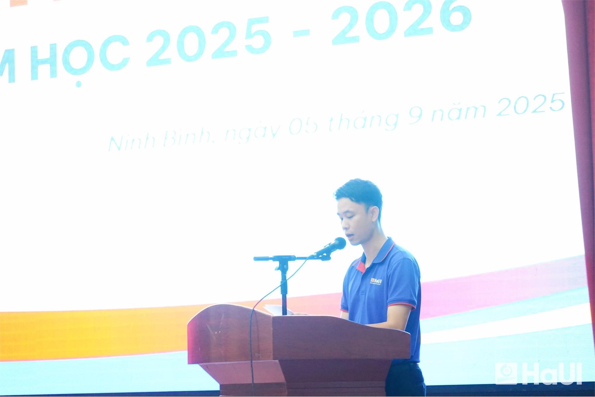 Khát vọng tuổi trẻ K20 – Trường Điện – Điện tử cùng HaUI bước vào năm học 2025 – 2026