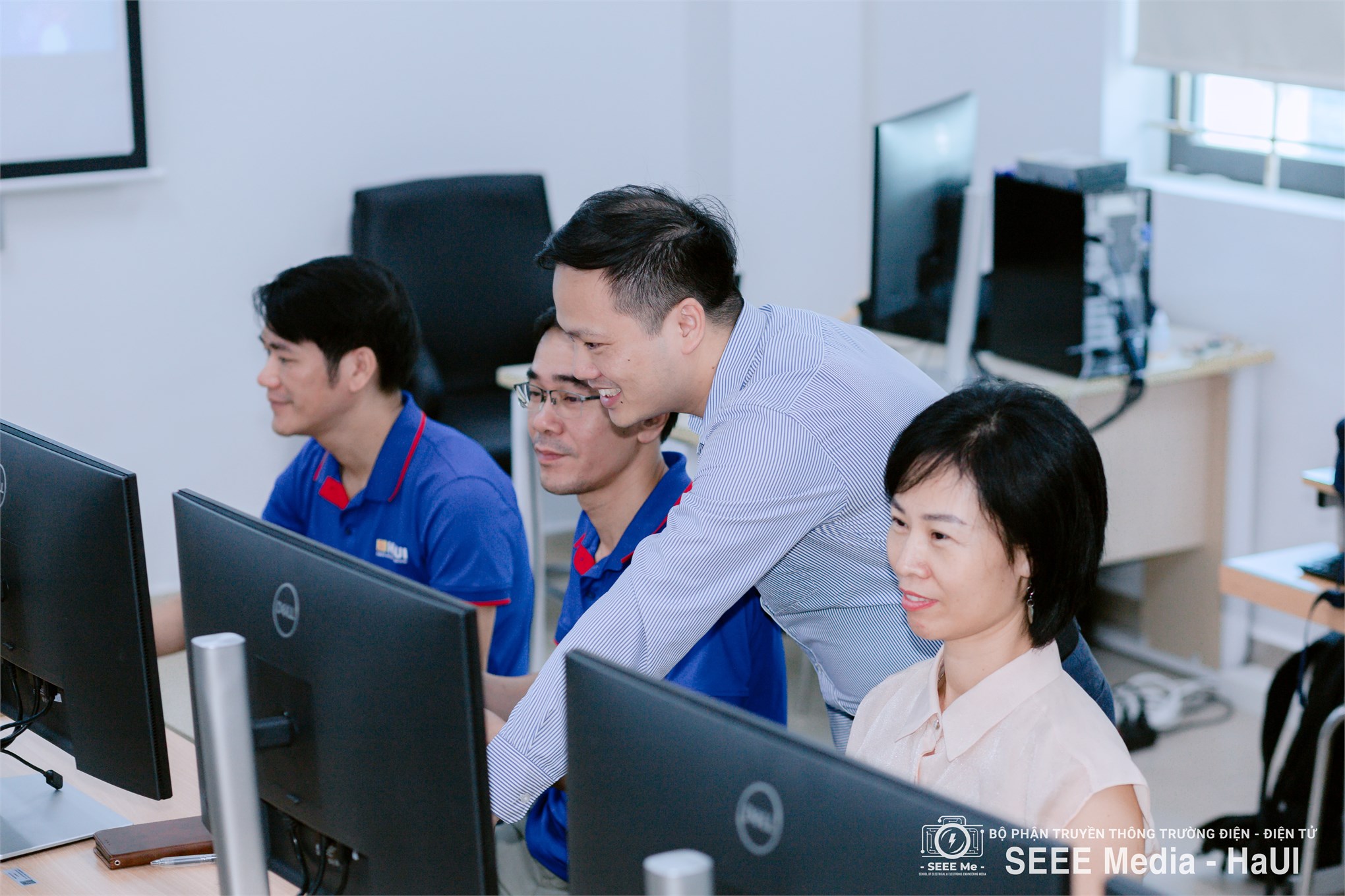 Trường Điện – Điện tử khai giảng khóa đào tạo chuyên sâu về vi mạch số và kỹ thuật layout
