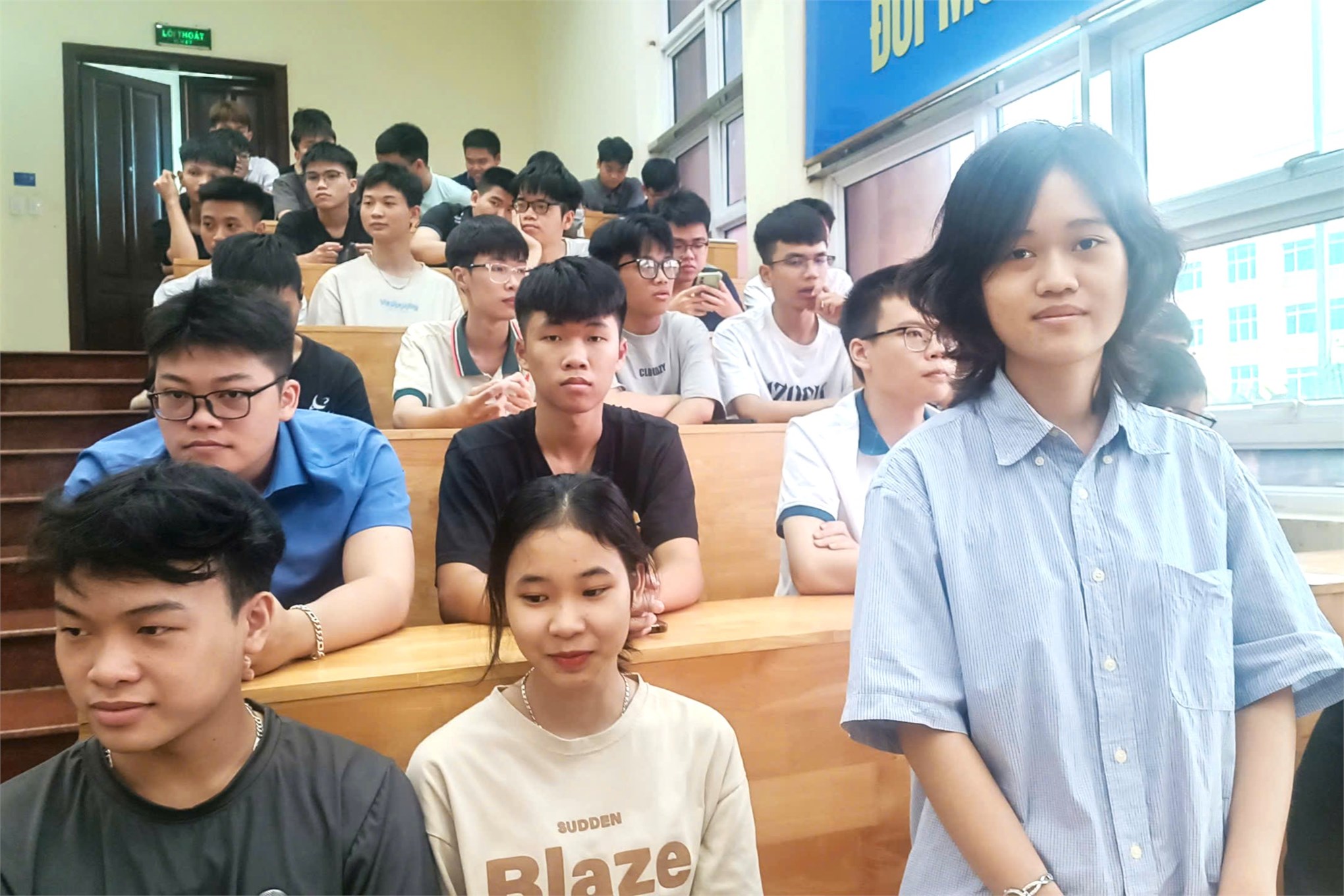 Học Điều khiển & Tự động hóa bằng tiếng Anh – Lợi thế chinh phục doanh nghiệp toàn cầu