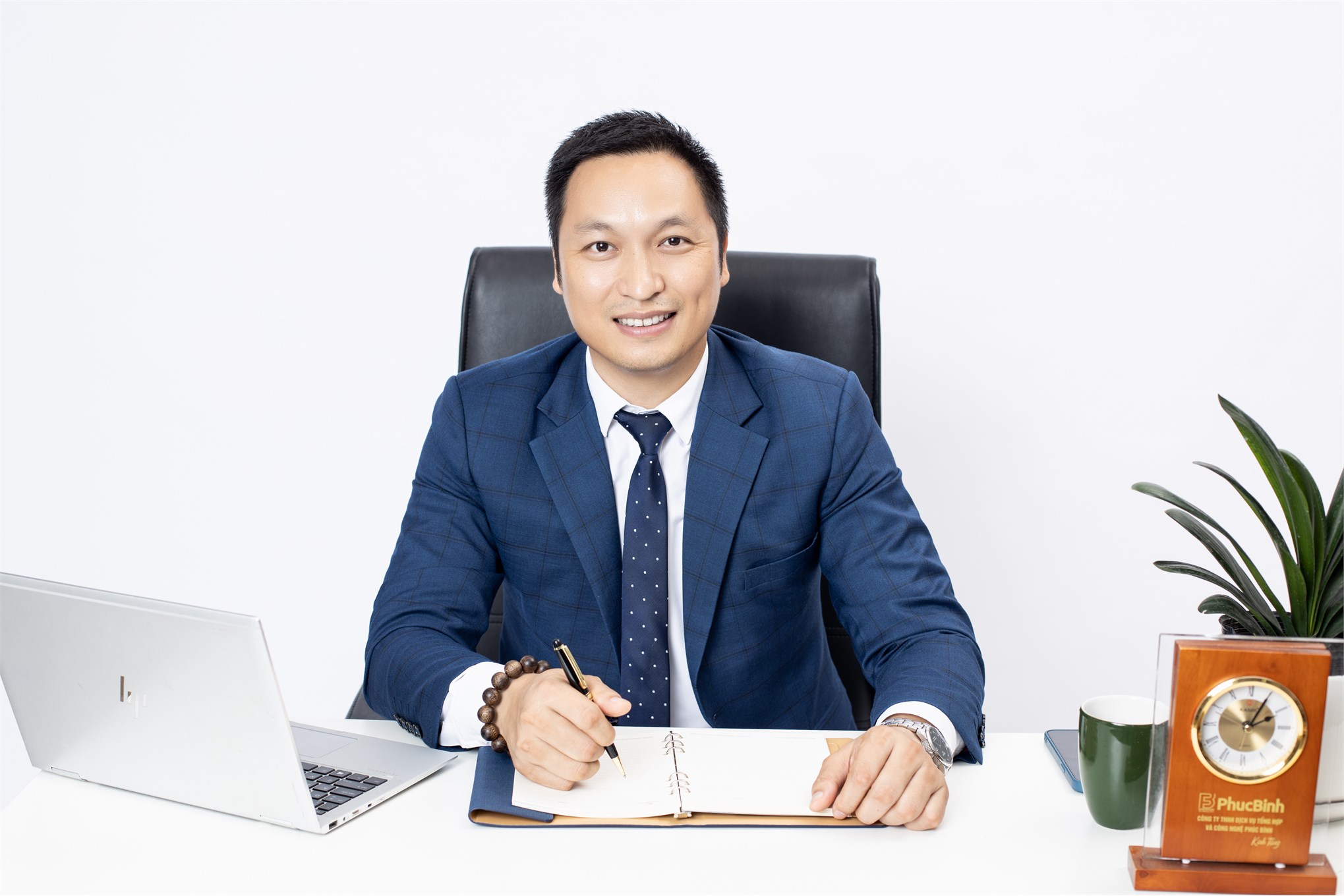 Cựu sinh viên Nguyễn Khắc Quý – Từ giảng đường Điện – Điện tử đến hành trình kiến tạo Phucbinh Group vươn tầm quốc tế
