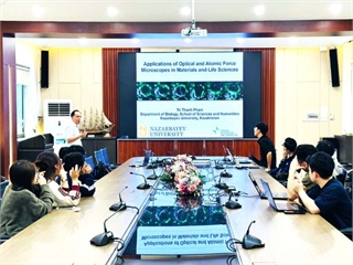 Thúc đẩy nghiên cứu liên ngành y sinh và khoa học vật liệu qua tọa đàm chuyên môn tại Trường Điện – Điện tử