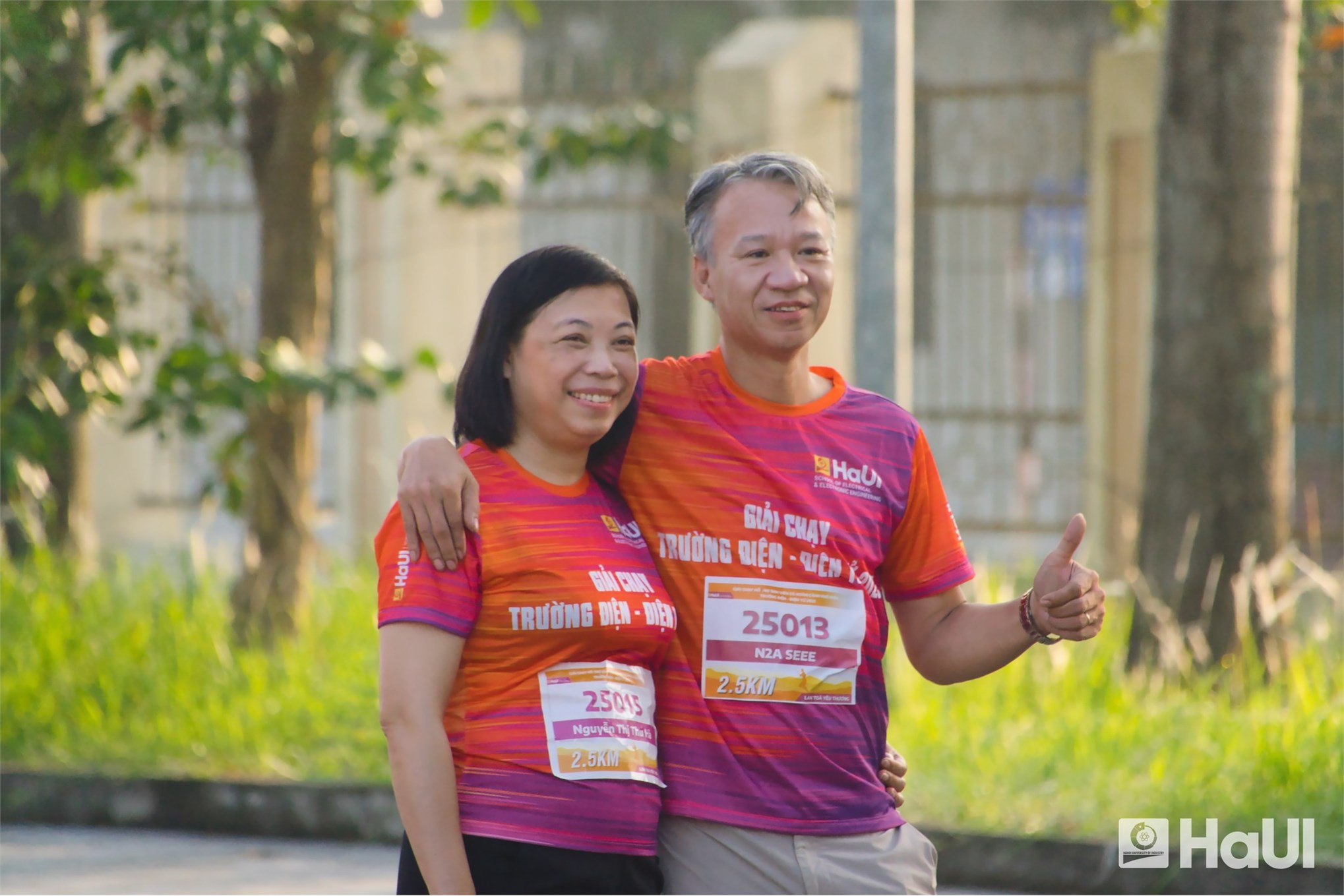 Lan tỏa tinh thần thể thao – kết nối yêu thương từ giải chạy “Hỗ trợ sinh viên có hoàn cảnh khó khăn” năm 2025 Trường Điện - Điện tử