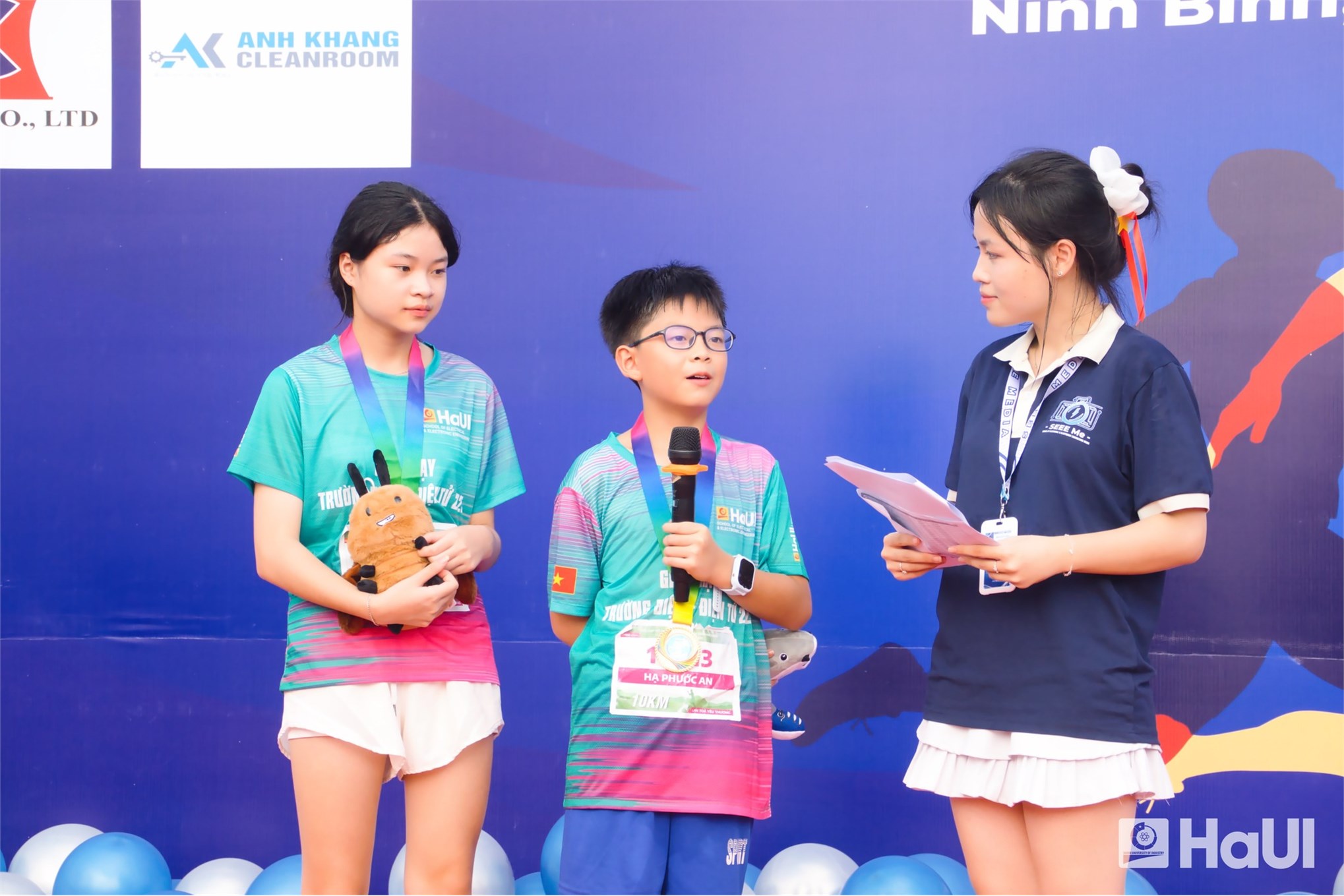 Lan tỏa tinh thần thể thao – kết nối yêu thương từ giải chạy “Hỗ trợ sinh viên có hoàn cảnh khó khăn” năm 2025 Trường Điện - Điện tử