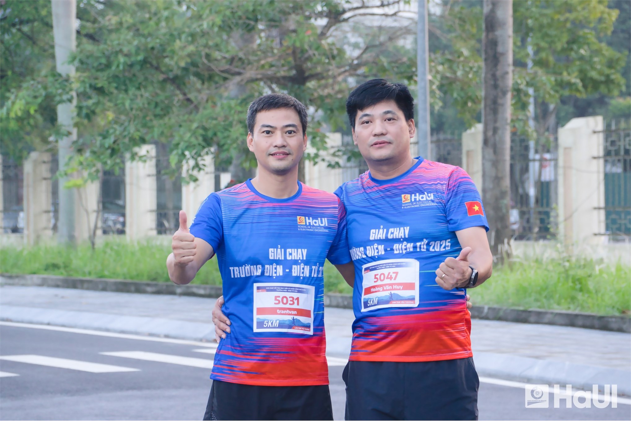 Lan tỏa tinh thần thể thao – kết nối yêu thương từ giải chạy “Hỗ trợ sinh viên có hoàn cảnh khó khăn” năm 2025 Trường Điện - Điện tử