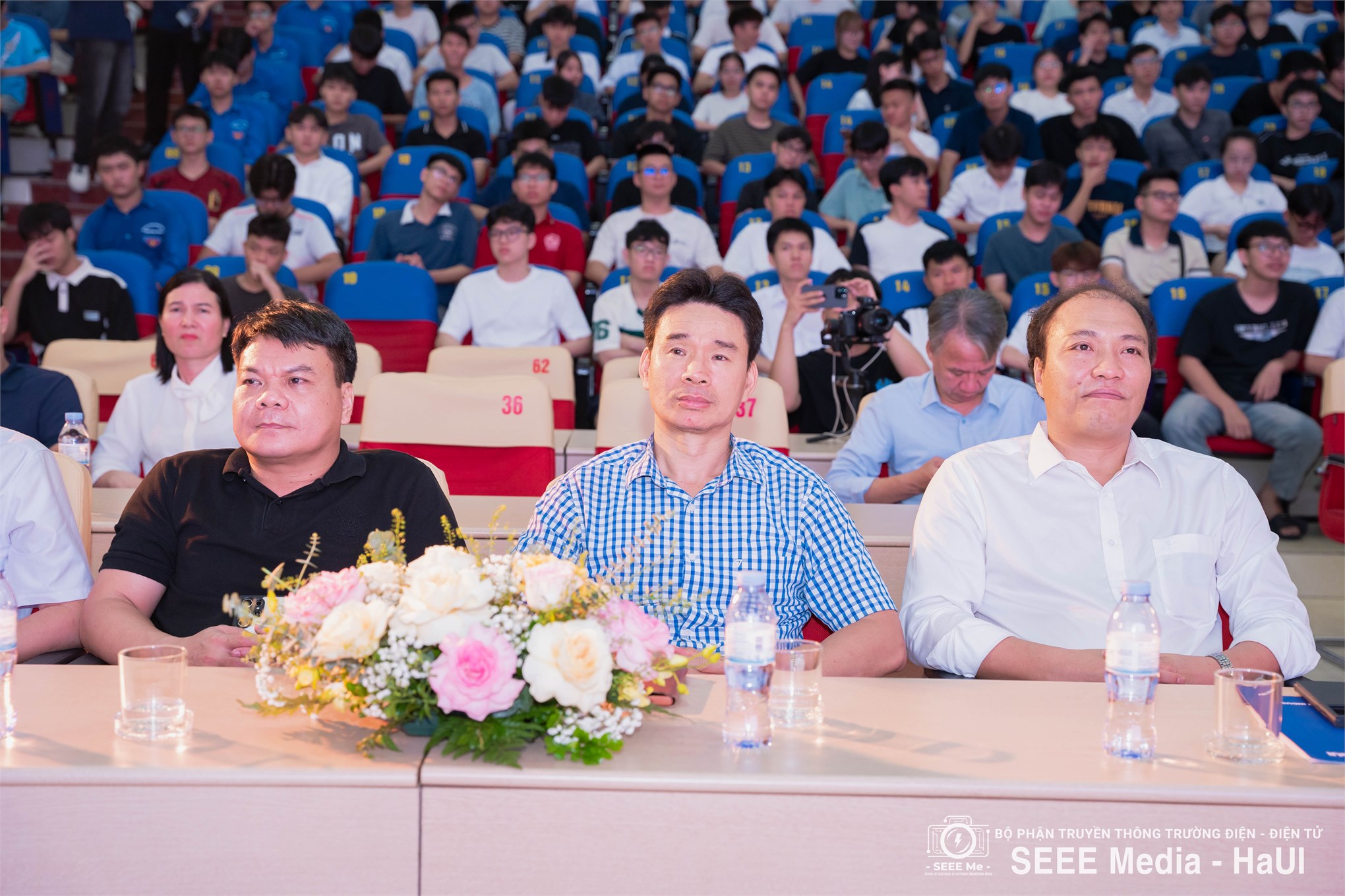 Chào tân sinh viên SEEE 2025 – Khi nhiệt huyết tuổi trẻ thắp sáng ước mơ công nghệ