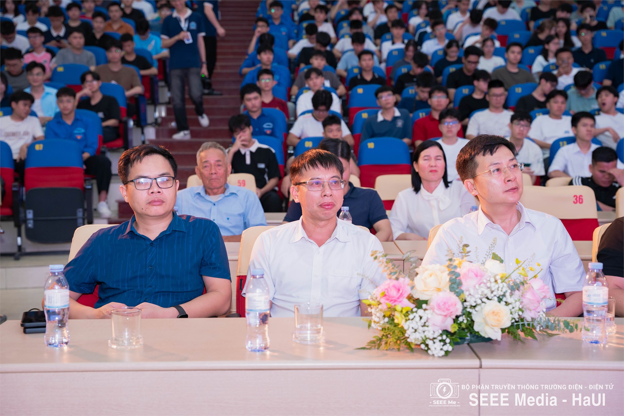Chào tân sinh viên SEEE 2025 – Khi nhiệt huyết tuổi trẻ thắp sáng ước mơ công nghệ