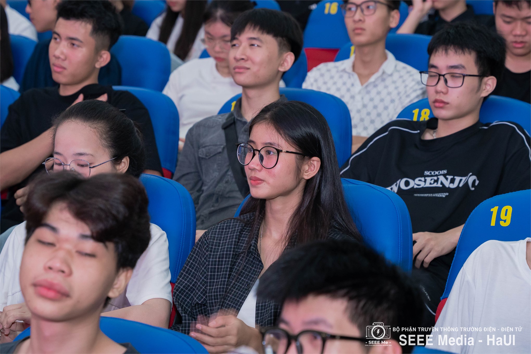 Chào tân sinh viên SEEE 2025 – Khi nhiệt huyết tuổi trẻ thắp sáng ước mơ công nghệ