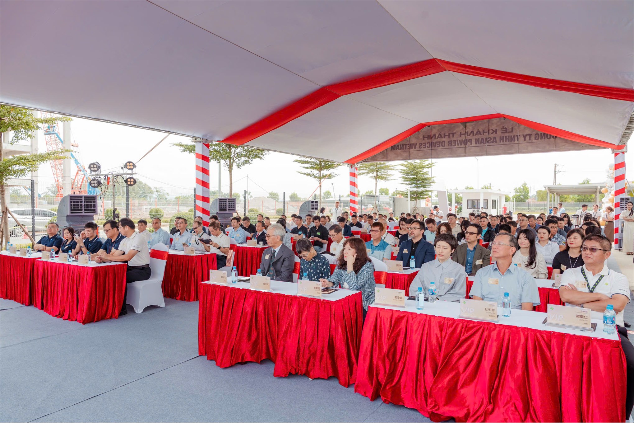 Trường Điện – Điện tử tăng cường kết nối doanh nghiệp qua lễ khánh thành nhà máy Asian Power Devices Việt Nam