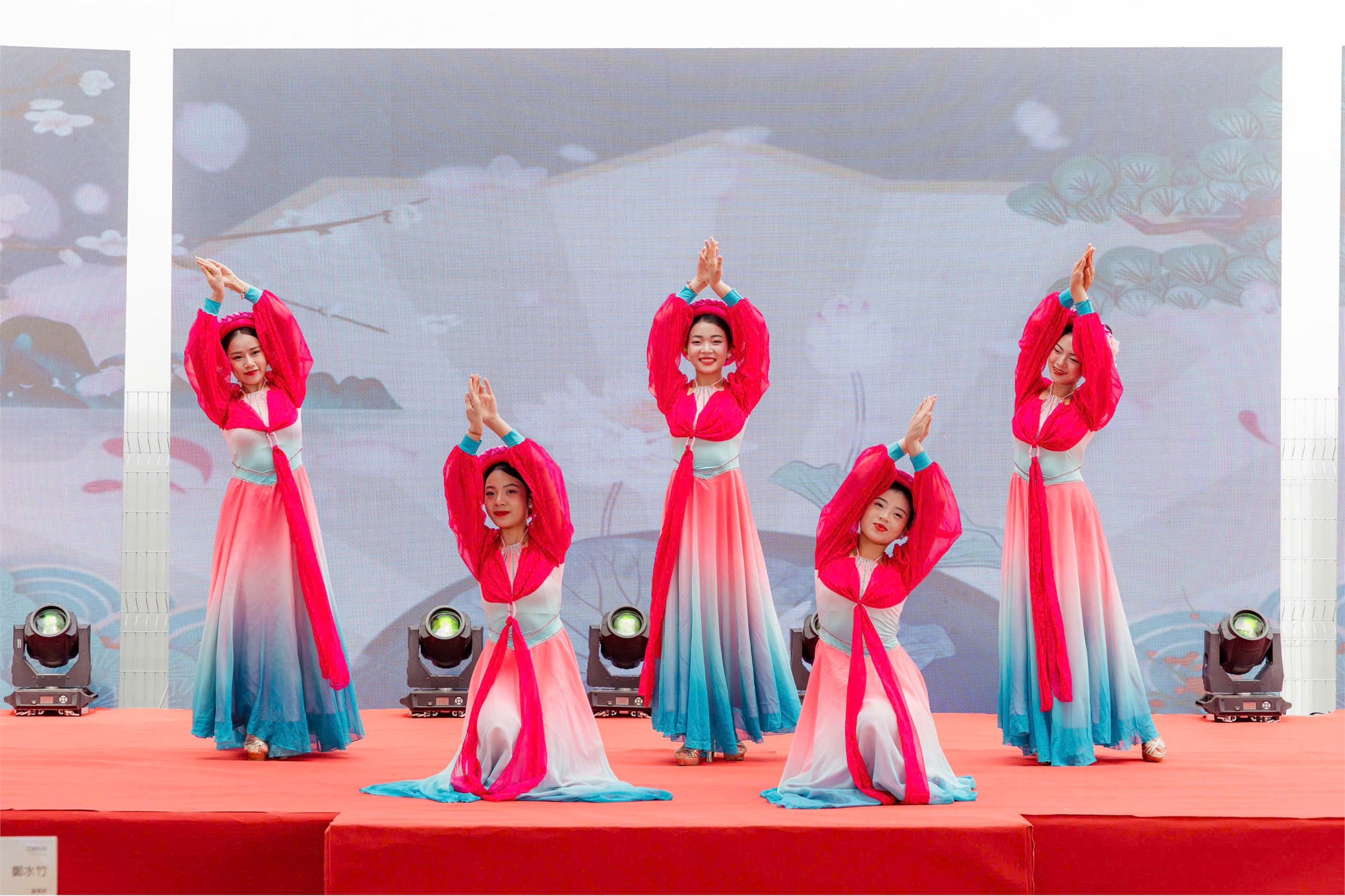 Trường Điện – Điện tử tăng cường kết nối doanh nghiệp qua lễ khánh thành nhà máy Asian Power Devices Việt Nam