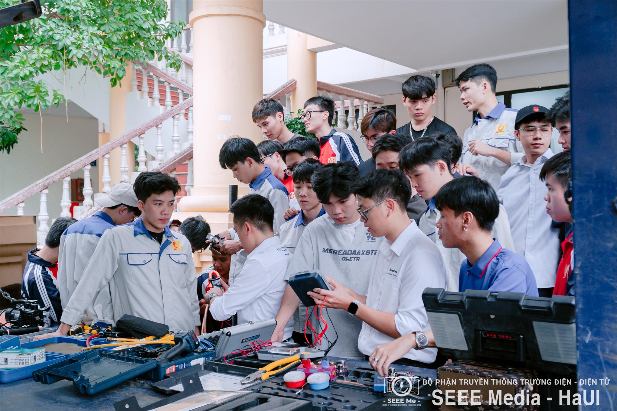 Chương trình “Training Truck on the Go” – Cơ hội học tập cùng Panasonic tại Trường Điện – Điện tử