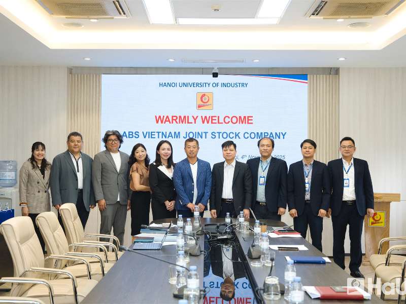 Doanh nghiệp Nhật Bản tìm kiếm nhân sự kỹ thuật tại HaUI – Cơ hội cho sinh viên SEEE