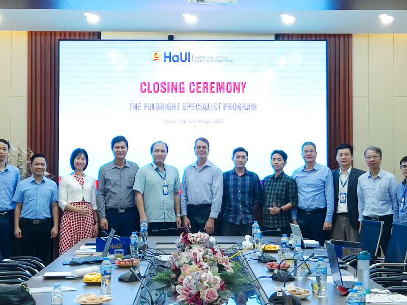 Hành trình hợp tác Fulbright – Bước tiến mới trong đào tạo Vi mạch Bán dẫn tại Trường Điện – Điện tử