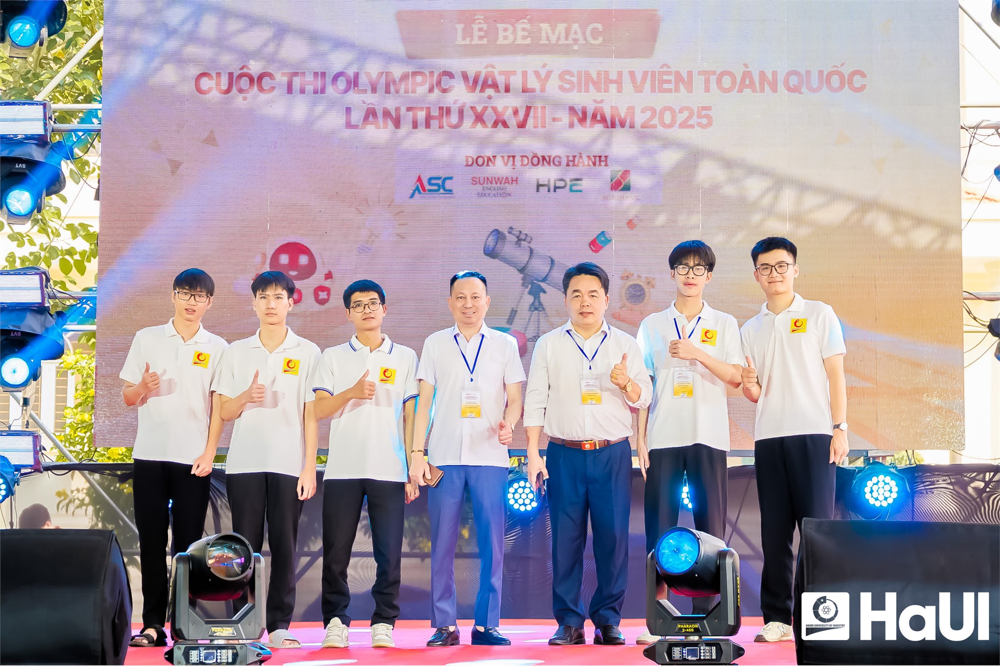 Sinh viên Trường Điện – Điện tử đạt thành tích xuất sắc tại Olympic Vật lý sinh viên toàn quốc lần thứ 27