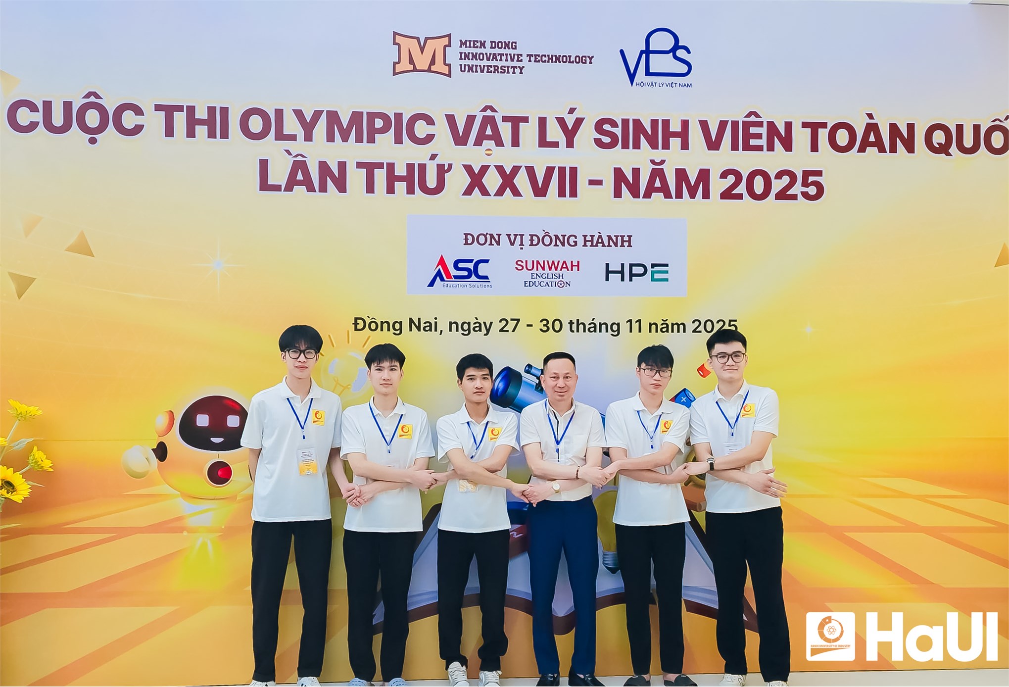 Sinh viên Trường Điện – Điện tử đạt thành tích xuất sắc tại Olympic Vật lý sinh viên toàn quốc lần thứ 27