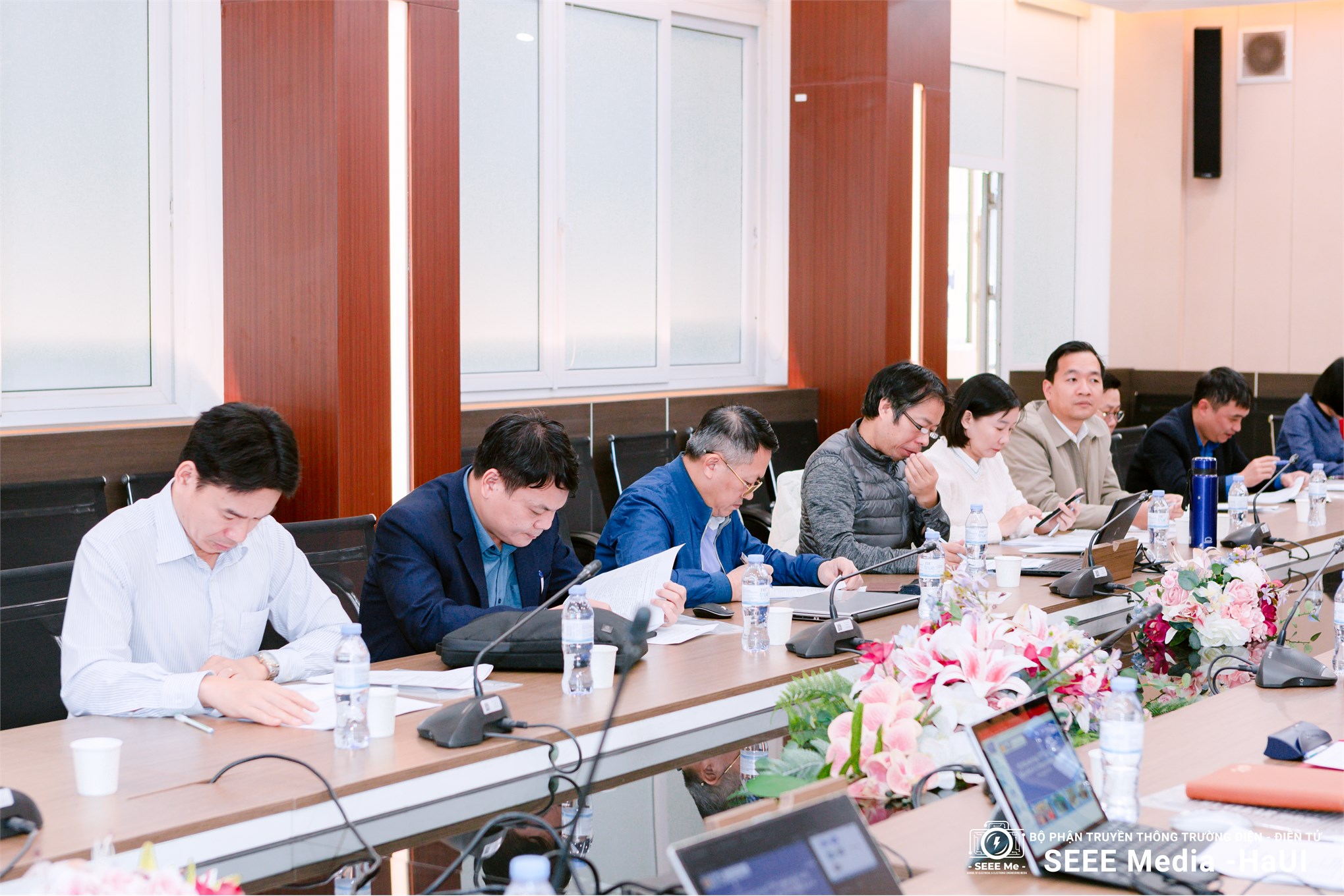 Hội thảo lấy ý kiến xây dựng chương trình đào tạo thạc sĩ Kỹ thuật Điều khiển và Tự động hóa tại Trường Điện – Điện tử