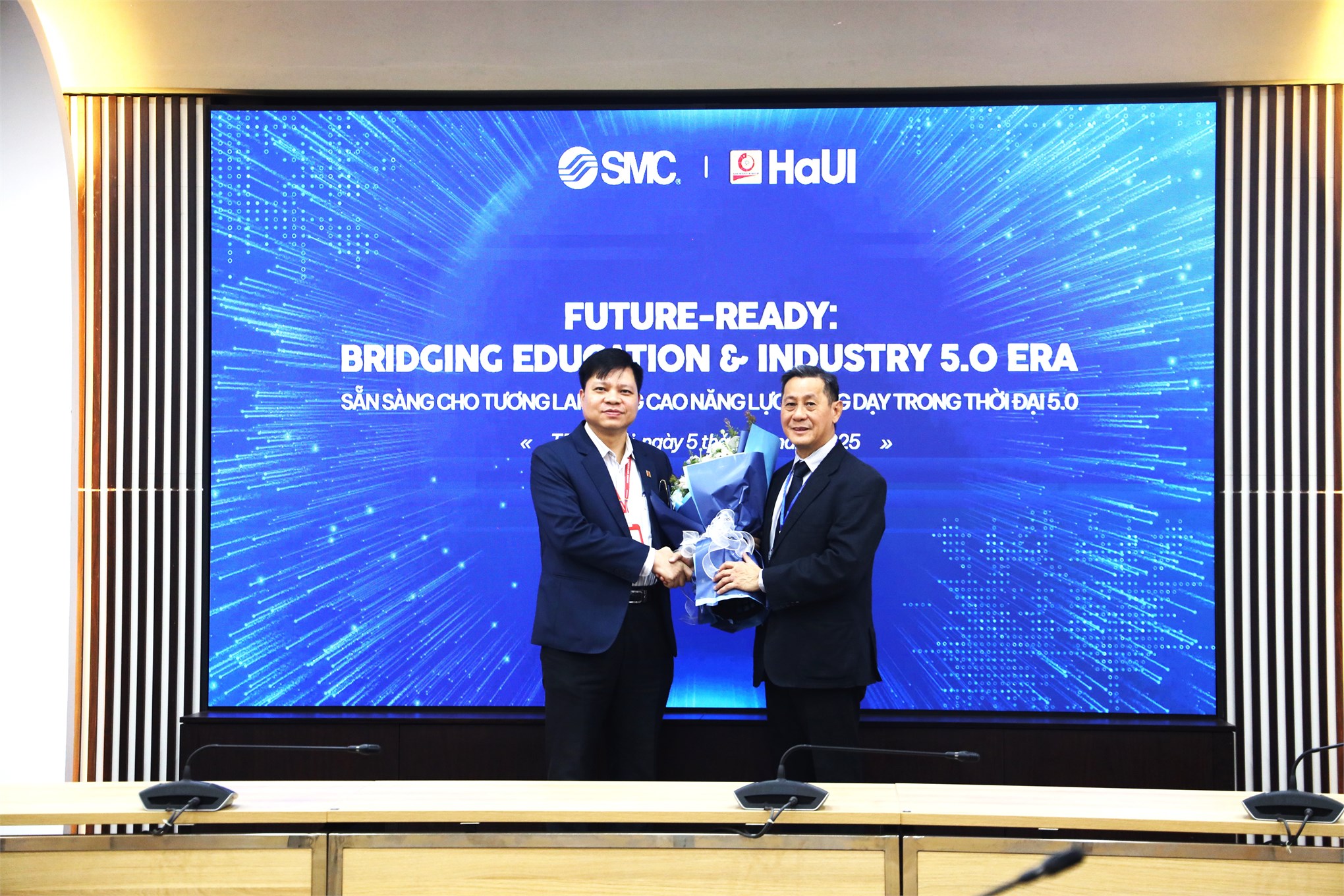 Hội thảo “Future-ready: Bridging Education and Industry 5.0 Era”: Kết nối giáo dục – công nghiệp trong kỷ nguyên tự động hóa và sản xuất thông minh