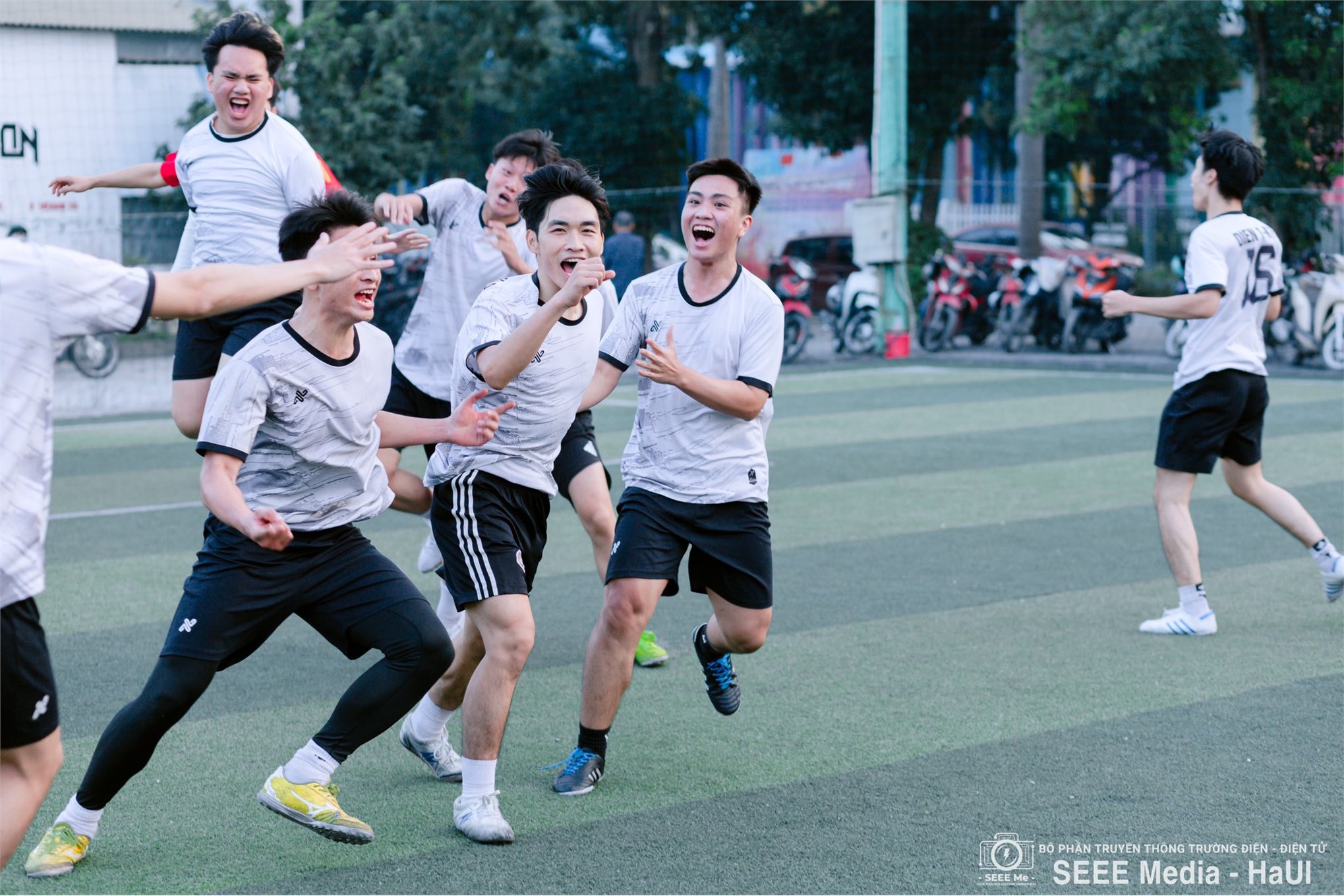 SEEE Supercup Season I 2025 – giải bóng đá nam sinh viên Trường Điện – Điện tử khép lại với nhiều dấu ấn