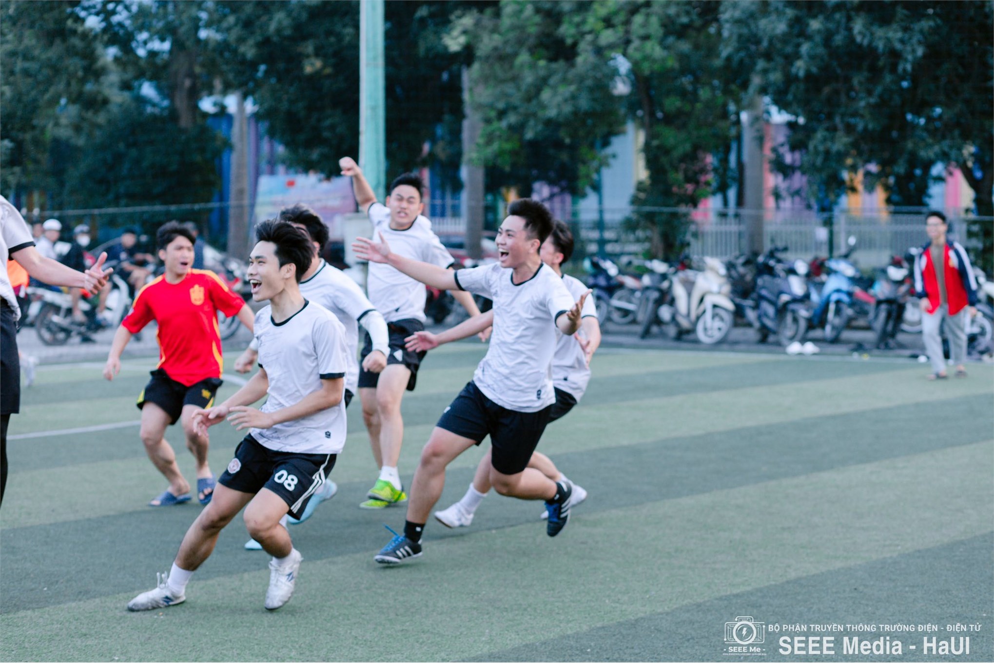 SEEE Supercup Season I 2025 – giải bóng đá nam sinh viên Trường Điện – Điện tử khép lại với nhiều dấu ấn