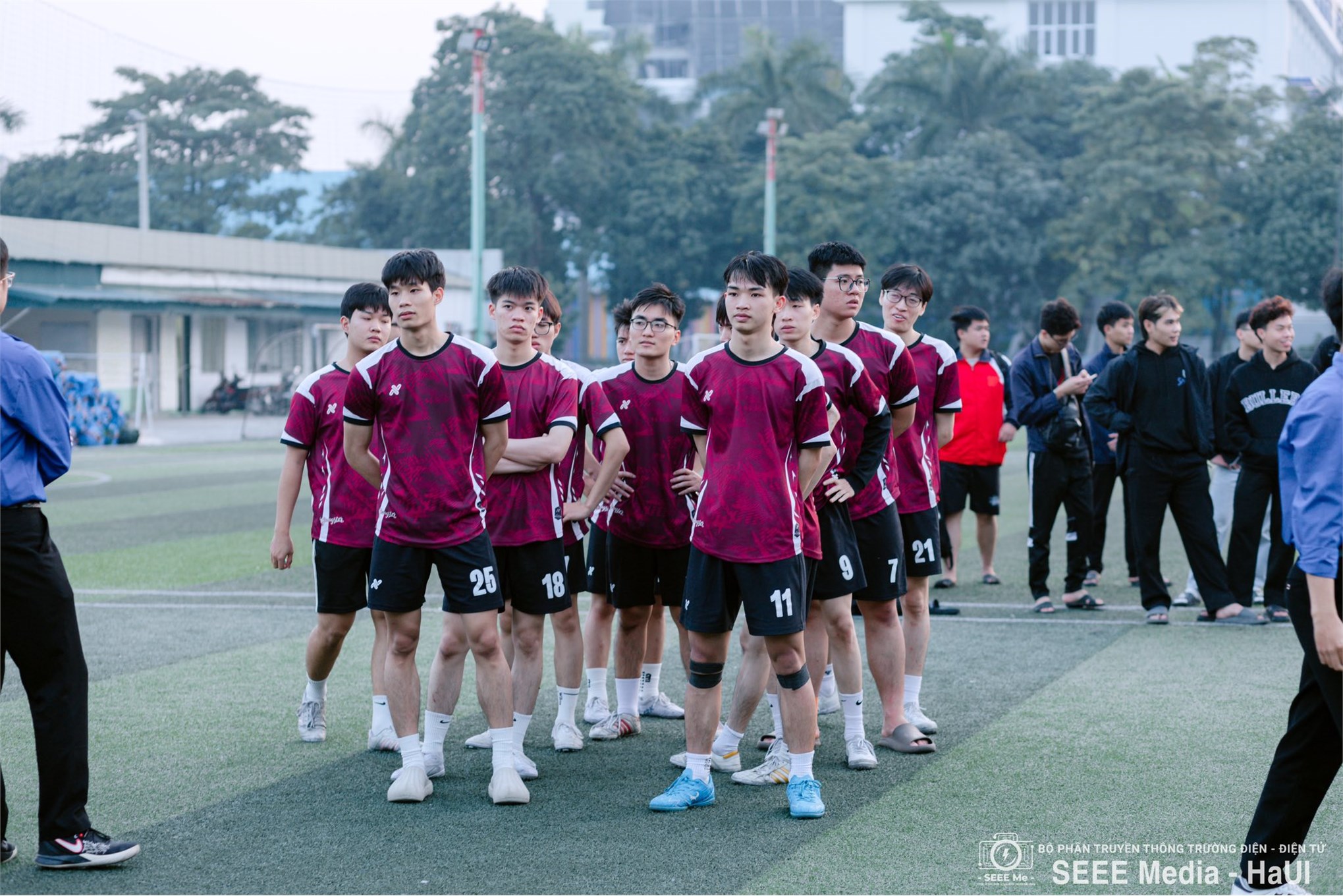 SEEE Supercup Season I 2025 – giải bóng đá nam sinh viên Trường Điện – Điện tử khép lại với nhiều dấu ấn