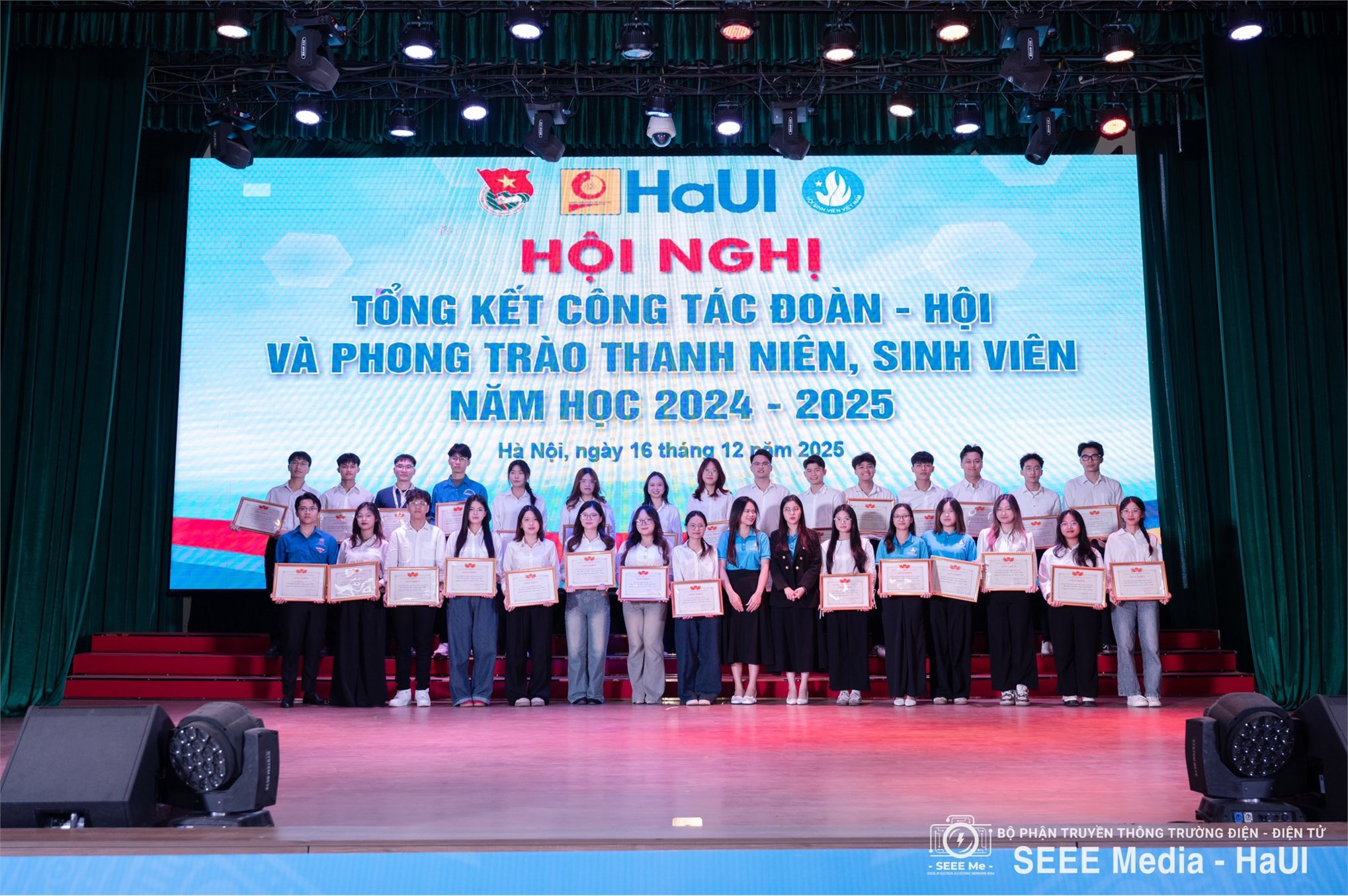 Trường Điện – Điện tử ghi dấu ấn với nhiều thành tích tiêu biểu tại Hội nghị tổng kết công tác Đoàn – Hội năm học 2024–2025