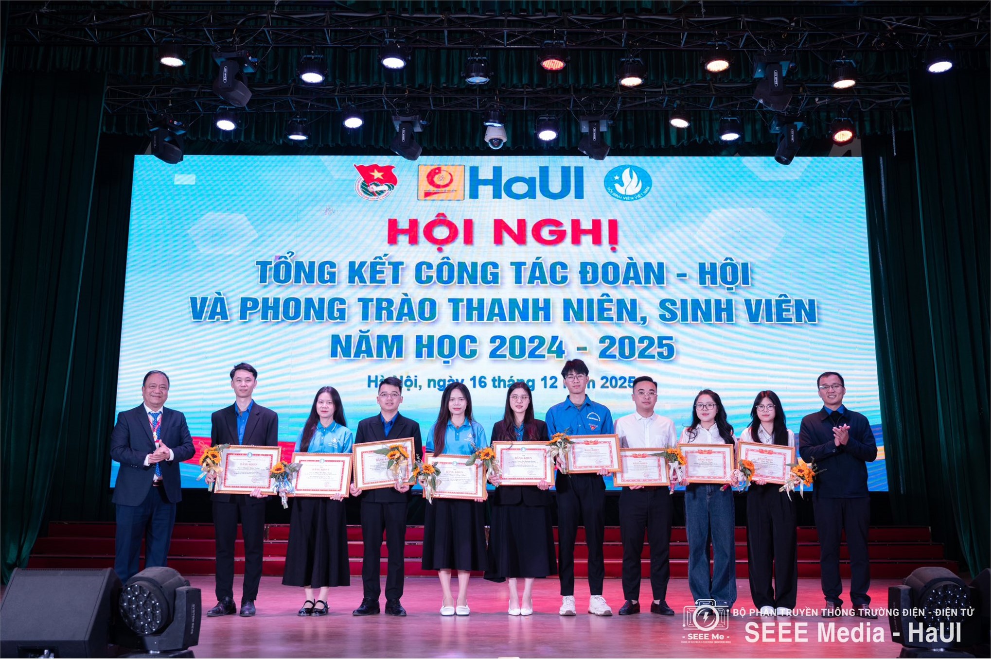 Trường Điện – Điện tử ghi dấu ấn với nhiều thành tích tiêu biểu tại Hội nghị tổng kết công tác Đoàn – Hội năm học 2024–2025