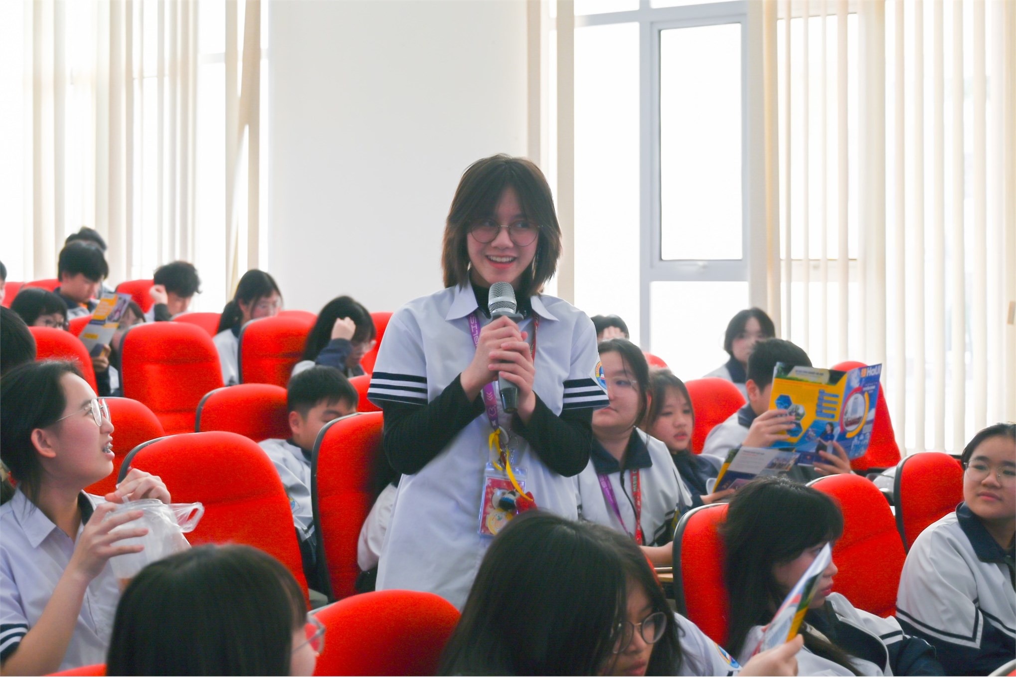 Trường Điện – Điện tử tư vấn tuyển sinh gắn với công nghệ: lan tỏa STEM – Robotics cho học sinh tỉnh Sơn La