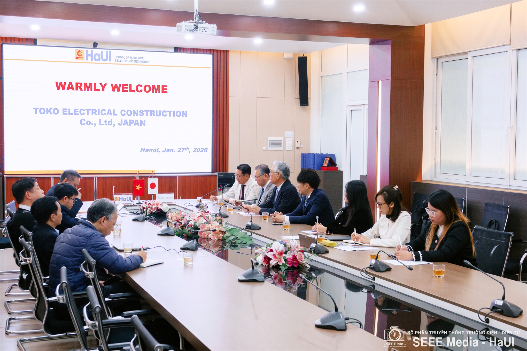 Trường Điện – Điện tử ký Biên bản ghi nhớ hợp tác với Công ty TK Techno Service (Nhật Bản)