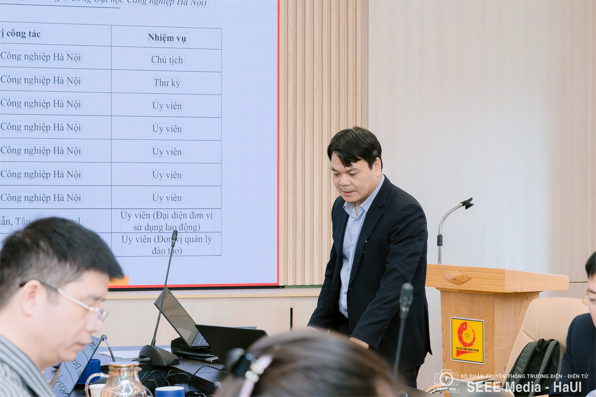 Hội thảo lấy ý kiến về mục tiêu đào tạo, chuẩn đầu ra và khung chương trình đào tạo tiến sĩ ngành Kỹ thuật Điện tử