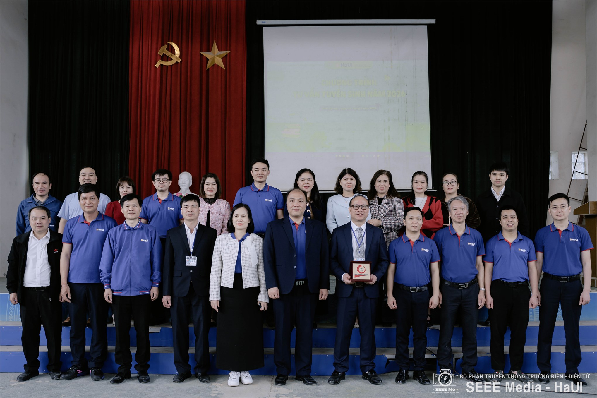 Tư vấn tuyển sinh 2026 gắn với trải nghiệm STEM: Trường Điện – Điện tử đồng hành cùng học sinh Bắc Kạn