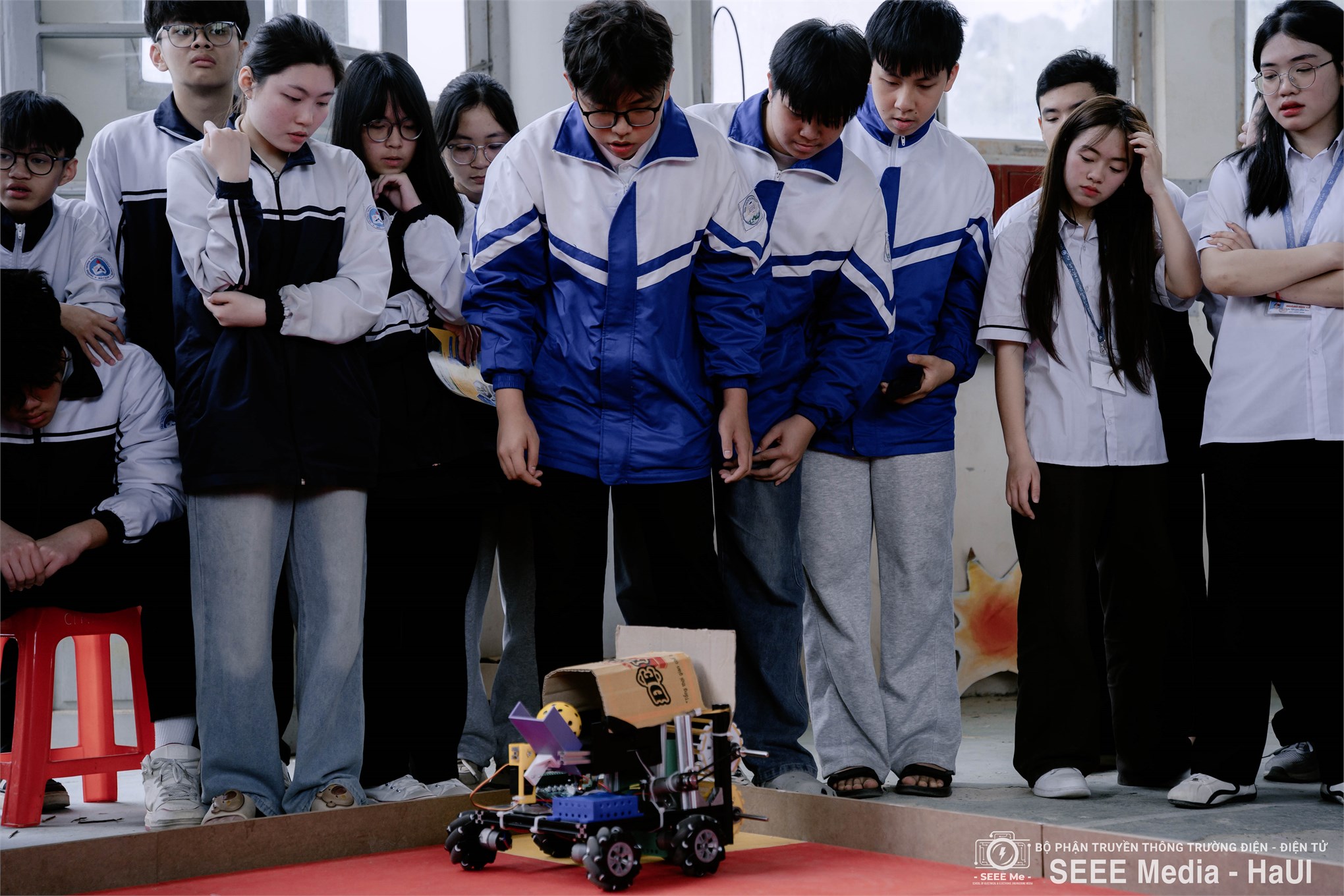 Tư vấn tuyển sinh 2026 gắn với trải nghiệm STEM: Trường Điện – Điện tử đồng hành cùng học sinh Bắc Kạn