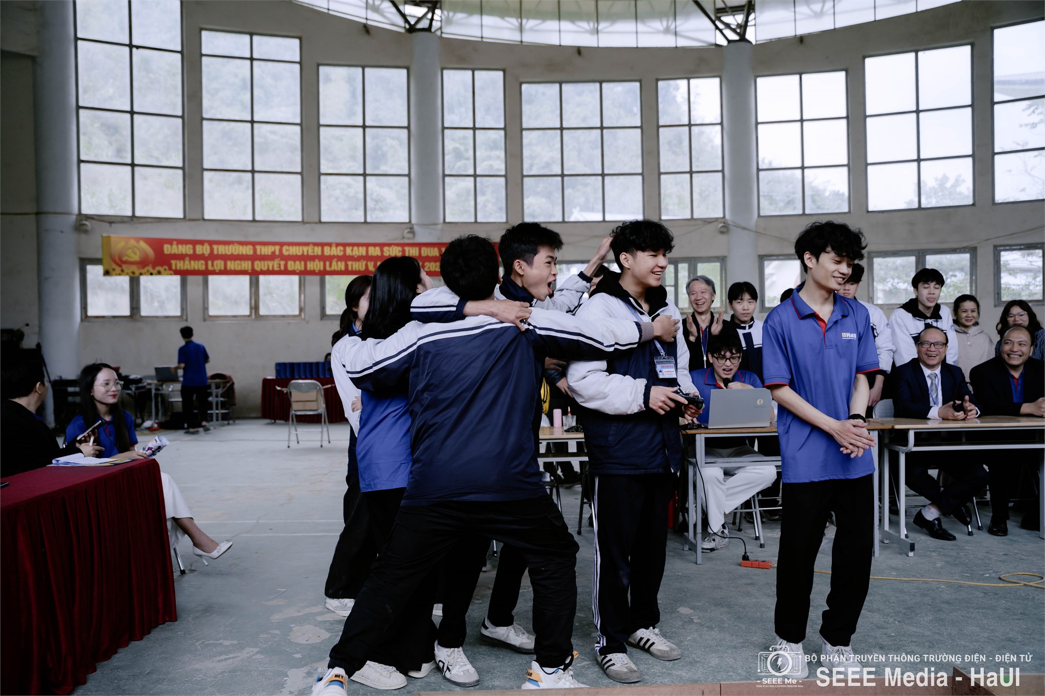 Tư vấn tuyển sinh 2026 gắn với trải nghiệm STEM: Trường Điện – Điện tử đồng hành cùng học sinh Bắc Kạn