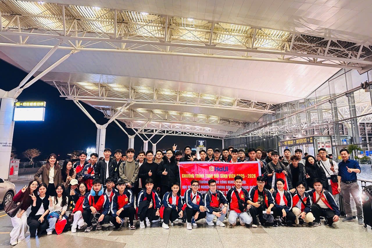 Đẩy mạnh hội nhập quốc tế: Sinh viên Trường Điện – Điện tử tham gia chương trình đào tạo tại Trung Quốc theo mô hình 3,5 + 0,5