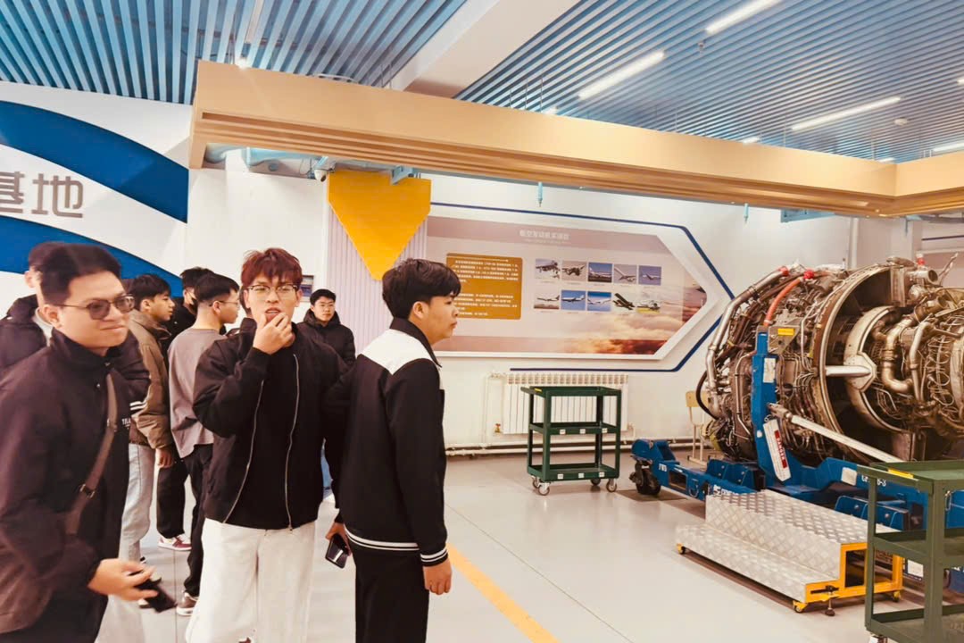 Đẩy mạnh hội nhập quốc tế: Sinh viên Trường Điện – Điện tử tham gia chương trình đào tạo tại Trung Quốc theo mô hình 3,5 + 0,5