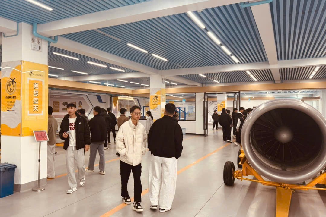 Đẩy mạnh hội nhập quốc tế: Sinh viên Trường Điện – Điện tử tham gia chương trình đào tạo tại Trung Quốc theo mô hình 3,5 + 0,5