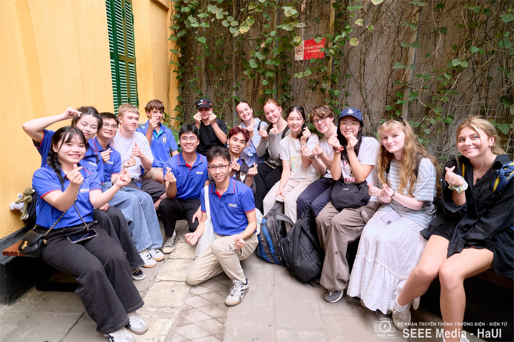 Hành trình về nguồn – Đánh thức niềm tự hào trong trái tim sinh viên Trường Điện – Điện tử